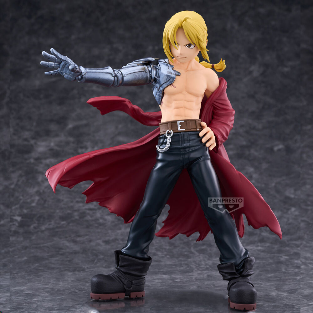 Figurka Edward Elric Grandista Fullmetal Alchemist – widok z lewego boku